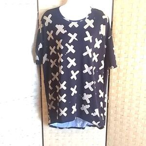 Womens LuLaRoe Stylish T-shirt Size XXS